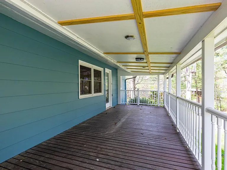 41 Kennedy Rd — Photo 17