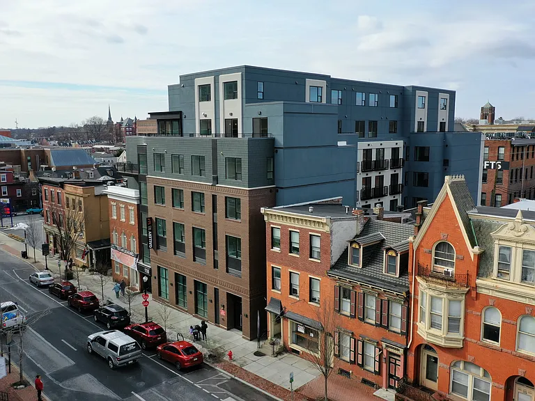 Gallery 118 — Photo 47