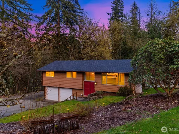 3915 38th Avenue NW, Gig Harbor, WA 98335