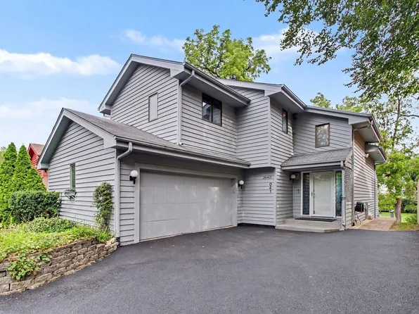 26469 N State Route 83, Mundelein, IL 60060