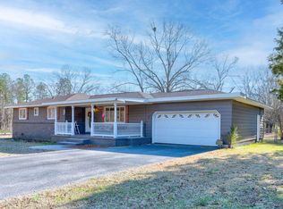 128 Mary Ln, Rossville, GA 30741