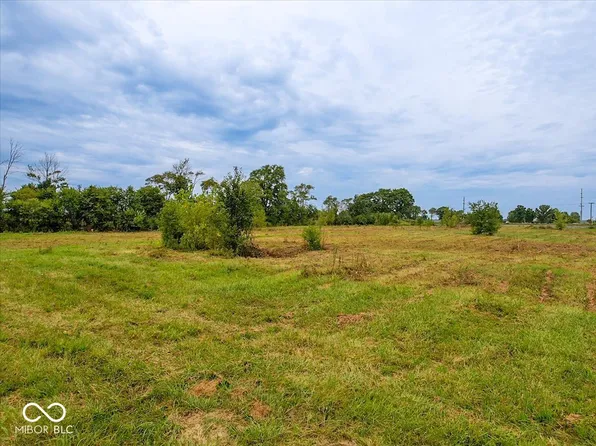 9075 N 800 E, Morristown, IN 46161
