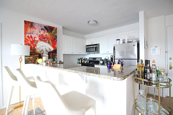 Rented by Corcoran | media 1