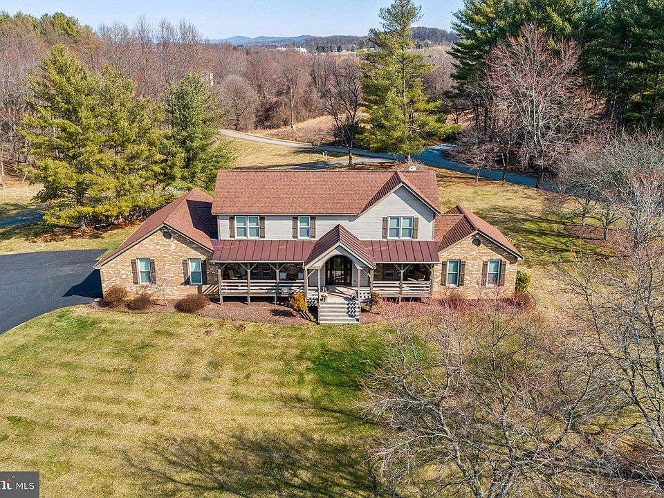 1st image of 16759 Sommertime Ln