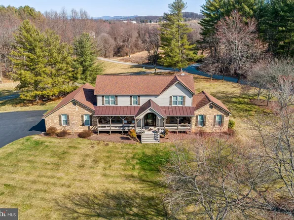 16759 Sommertime Ln, Hamilton, VA 20158