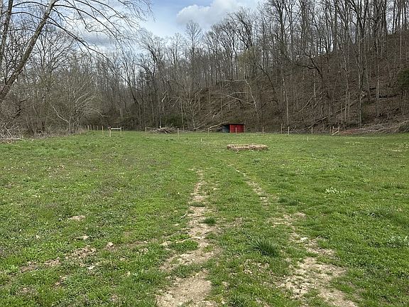 4th image of 3340 Wixtown Rd