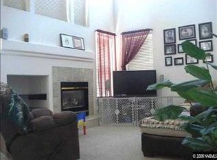 9555 Apache Rose Dr, Reno, NV 89521