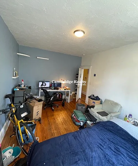 4 Litchfield St #2T — Photo 7