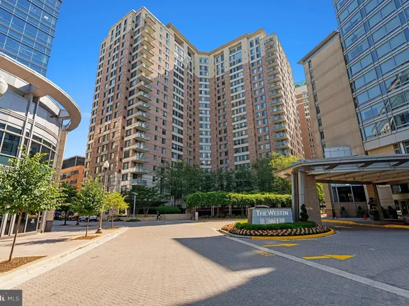 851 N Glebe Rd APT 1515, Arlington, VA 22203