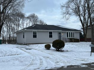 6447 Bazz Dr, Plainfield, IL 60586