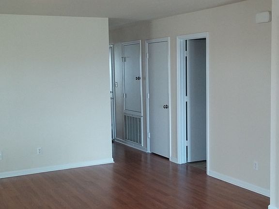 Family Room (View From Ktichen)