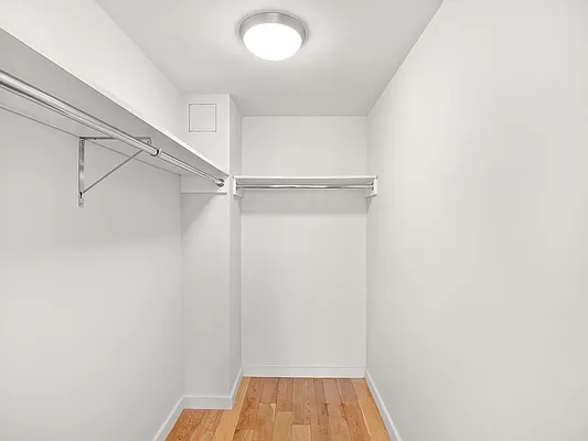 Rented by Compass | media 19