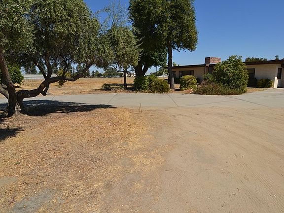 3rd image of 3500 McGee Rd