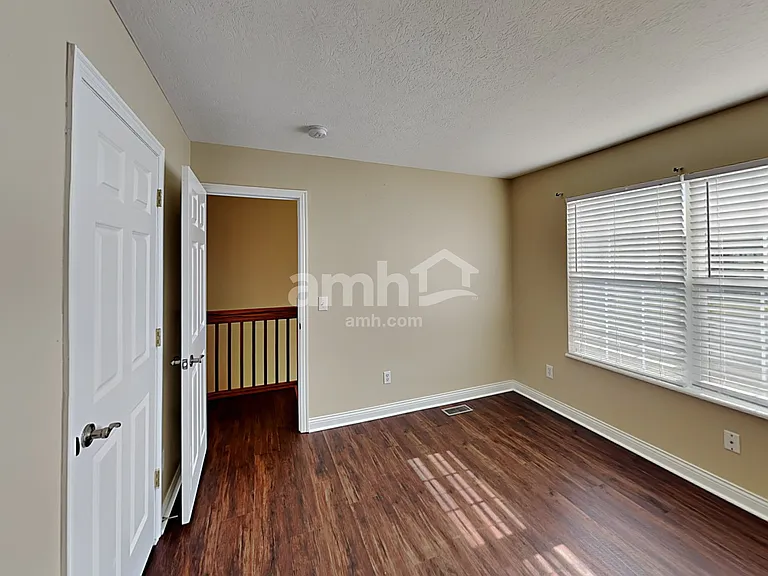 7200 Winterbek Ave — Photo 20