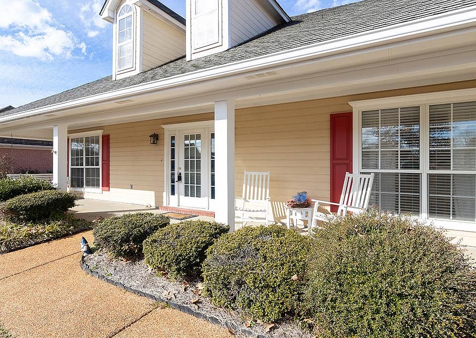 1st image of 204 Ohara Dr