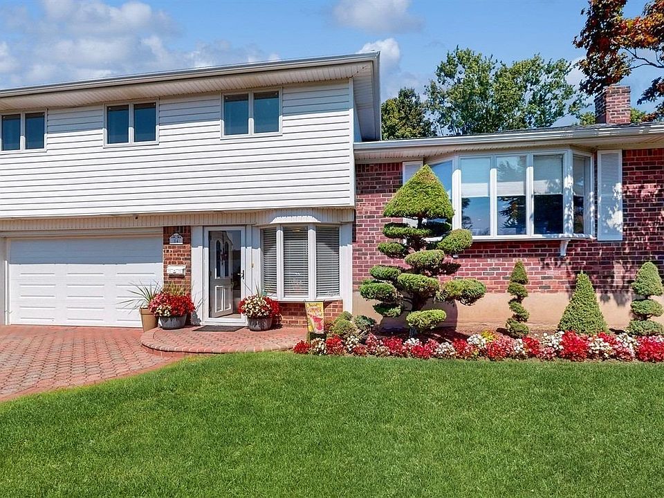 1st image of 84 Walnut Lane