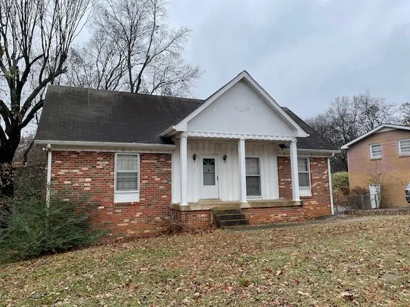 2705 Priest Lake Dr, Nashville, TN 37217