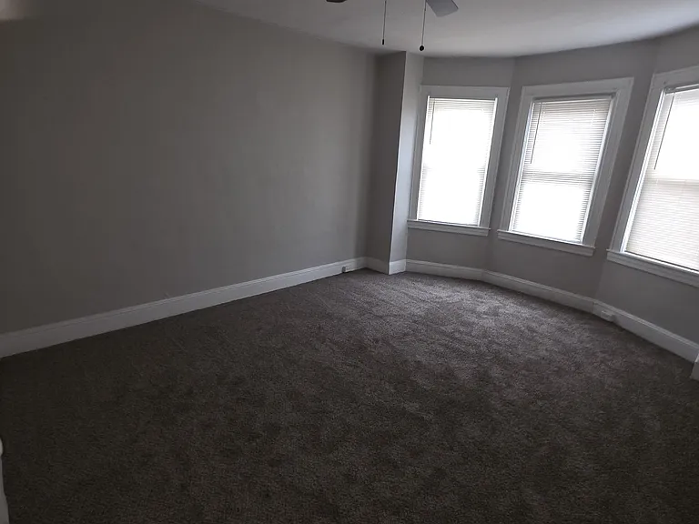 403 S Augusta Ave — Photo 9