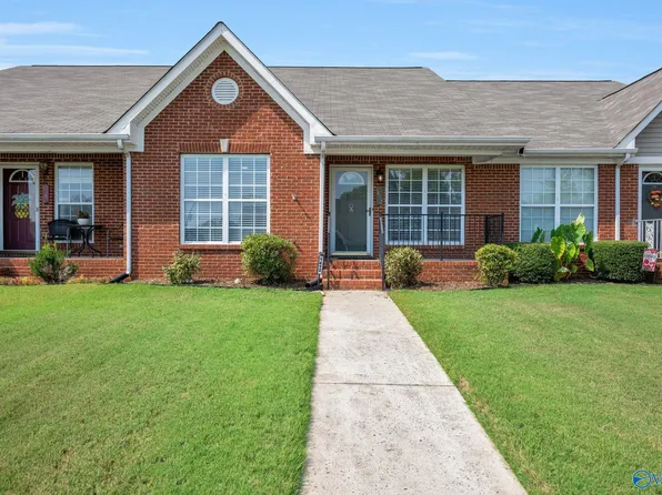 1412 Bridgewater Pl, Athens, AL 35611