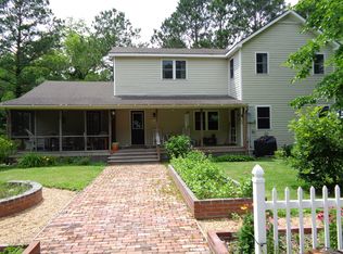 415 White Farm Rd, Oriental, NC 28571