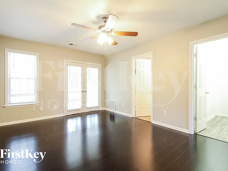 3904 Melco Ct — Photo 8