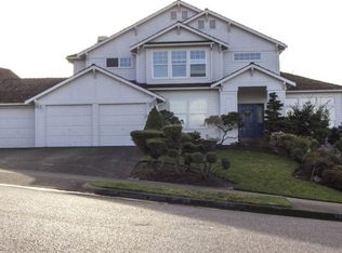 5524 Orca Dr NE, Tacoma, WA