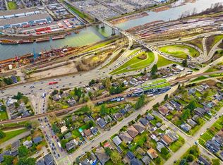 2121 Marine Way, New Westminster, BC V3M2H2