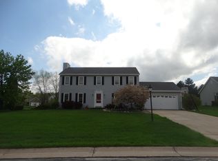 5005 S De Soto Ln, New Berlin, WI 53151