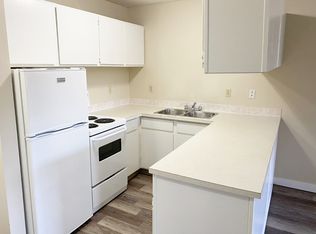 3405 52nd Ave #2B-1BA, Lloydminster, AB T9V1N1