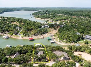 283 Pam Dr, Chico, TX 76431