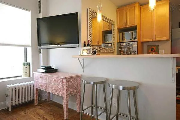 Rented by Keller Williams NYC | media 18