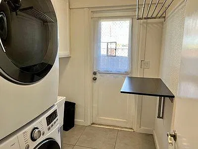 4 bed, 1500 sqft, $5,100 — Photo 4