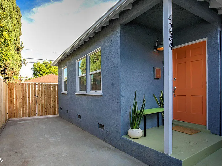 4232 Verdugo Rd — Photo 2