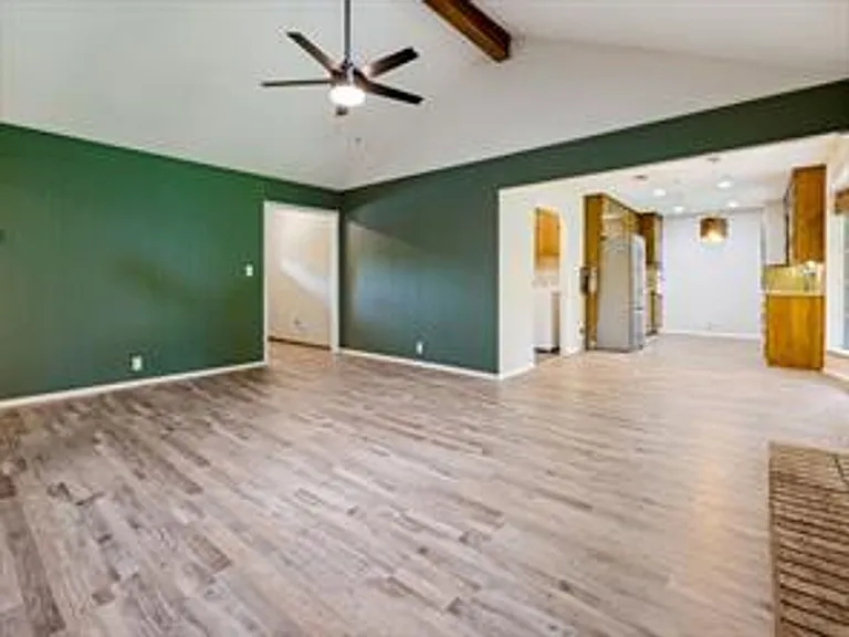 1620 Post Oak Dr — Photo 7