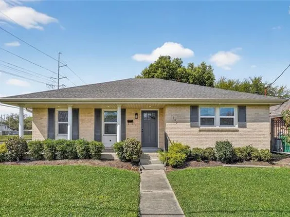 1300 Ocean Dr, Metairie, LA 70005