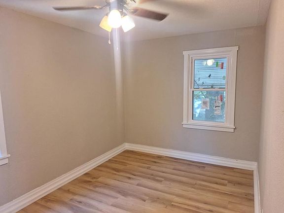 2nd image of 507.5 Gray St