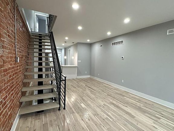 2nd image of 2638 Wilder St