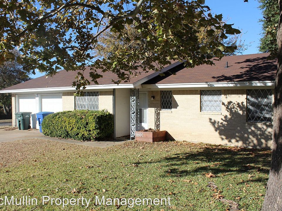 1st image of 1601 E Robertson Ave