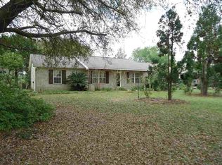 5941 Central School Rd, Milton, FL 32570