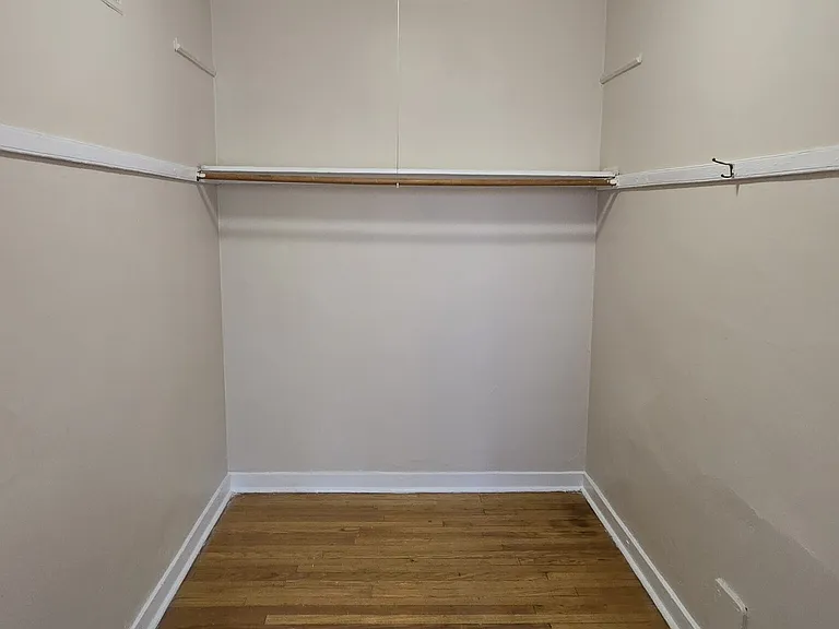 1717 W North Shore Ave #1B — Photo 5