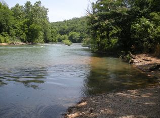 728 Spring River Ranch Rd, Williford, AR 72482