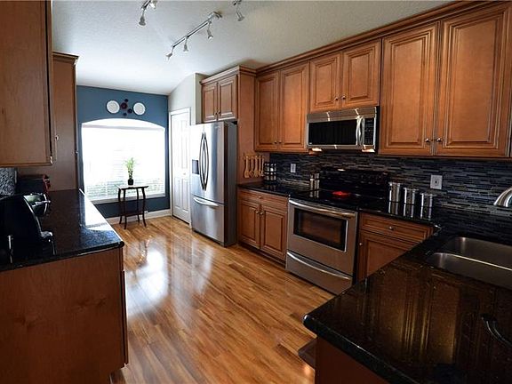 3rd image of 5564 White Heron Pl