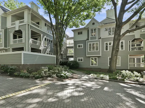 700 Bishops Park Dr, Raleigh, NC 27605