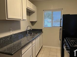 4872 Grove Ave, Riverside, CA 92507