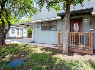 1462 Enchanted River Dr, Bandera, TX 78003