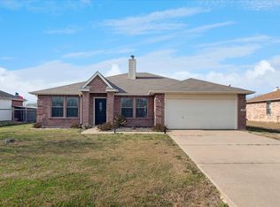 6336 Sand Stone Cir, Nevada, TX 75173