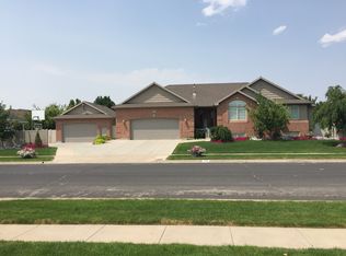 296 W 800 S, Layton, UT 84041