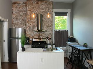 212 W 5th St #1B, Covington, KY 41011