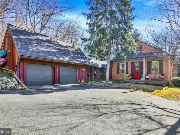 857 Old Chickies Hill Rd, Lancaster, PA 17512