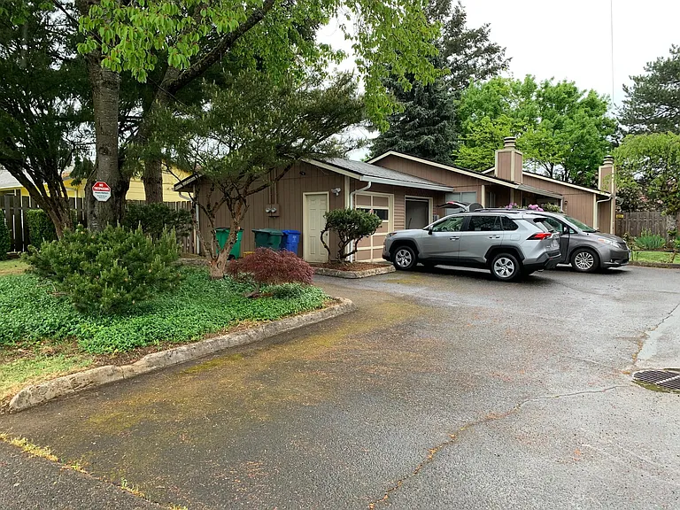 3410 SE 111th Ave — Photo 1